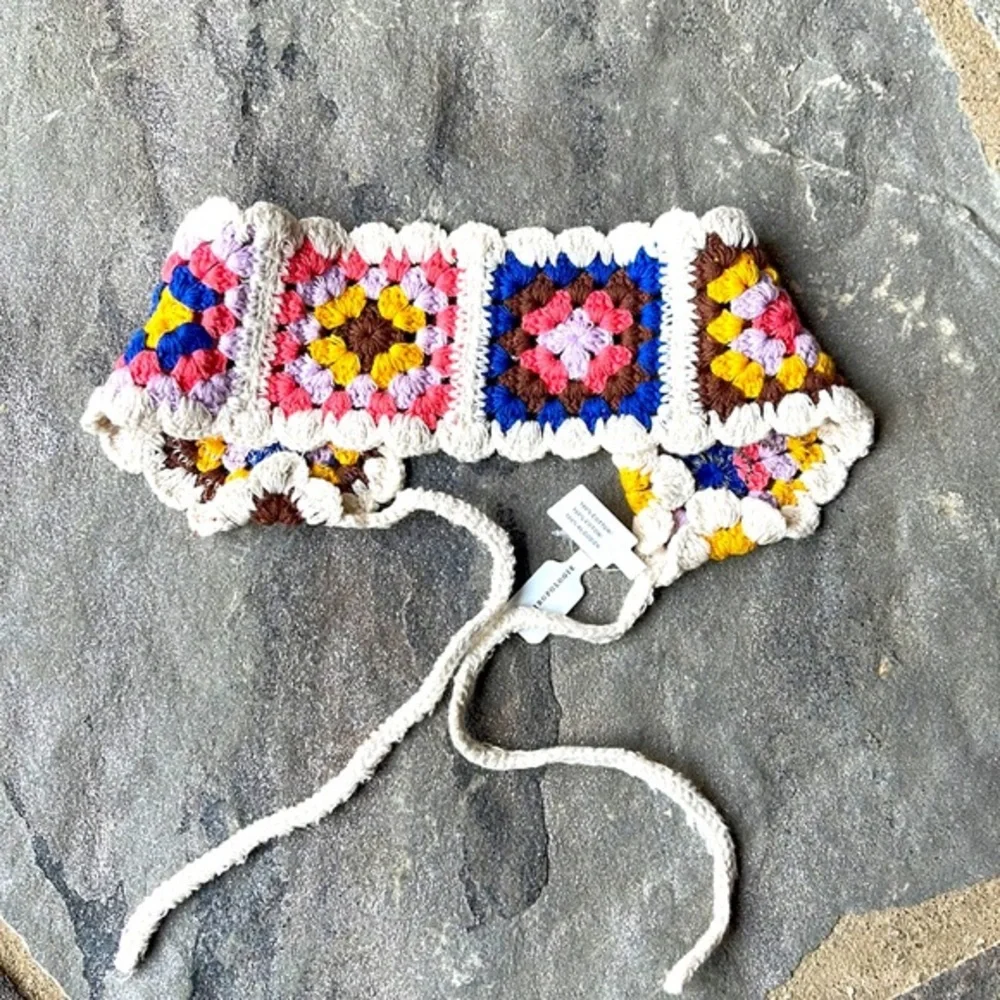 Small Floral Crochet Hair Wrap